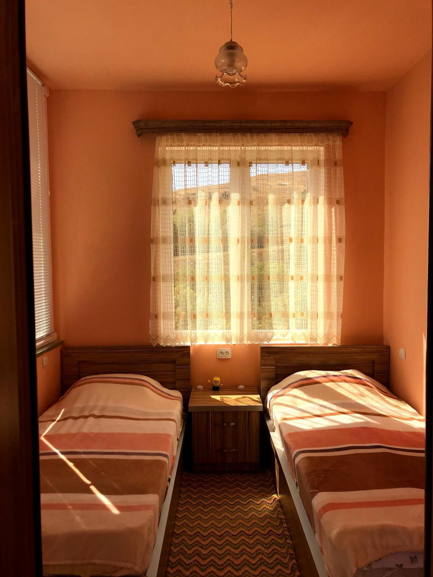 Ashot & Gohar B&B Chʼiva Oda fotoğraf