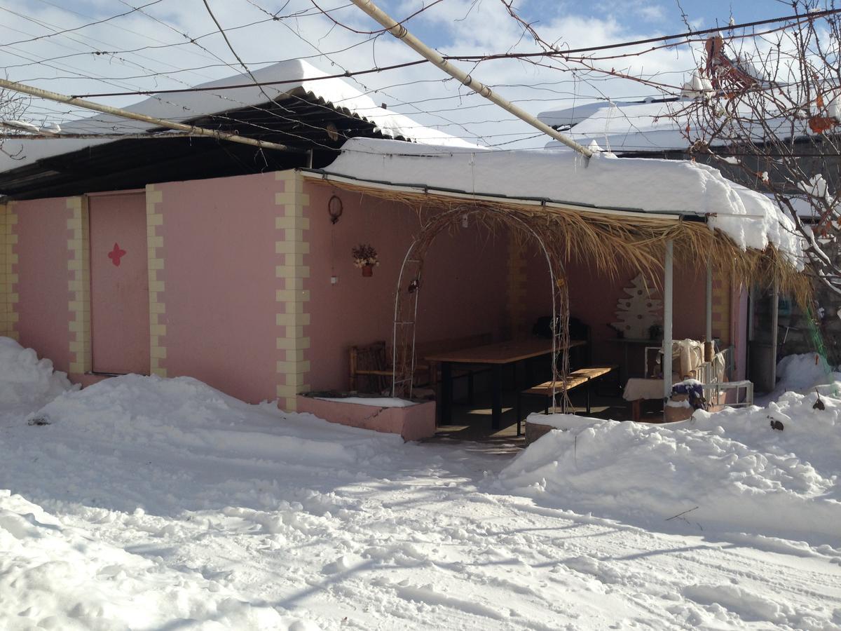 Ashot & Gohar B&B Chʼiva Dış mekan fotoğraf
